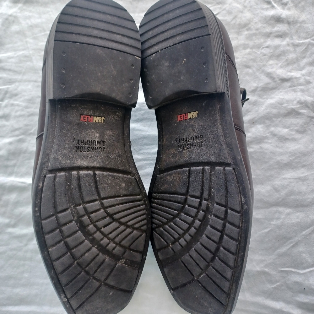 JOHNSTON & MURPHY SHEEPSKIN  BROWN DRESS LACE UP SHOE  13M FITS LIKE 12M - Picture 4 of 14